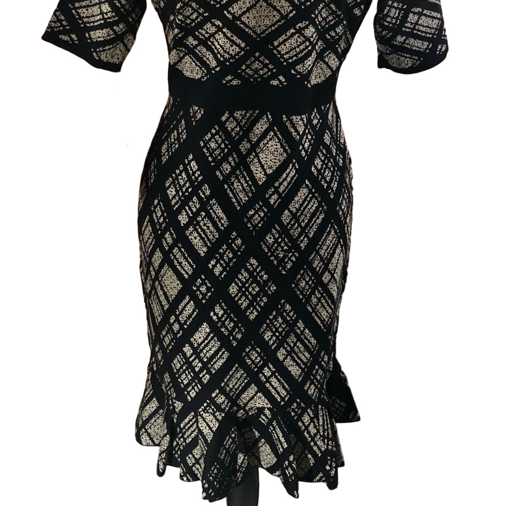 Nina Leonard Plaid Flounce Hem Scoop-Neck Knit Sheath Dress Mink Black Small - Picture 8 of 11